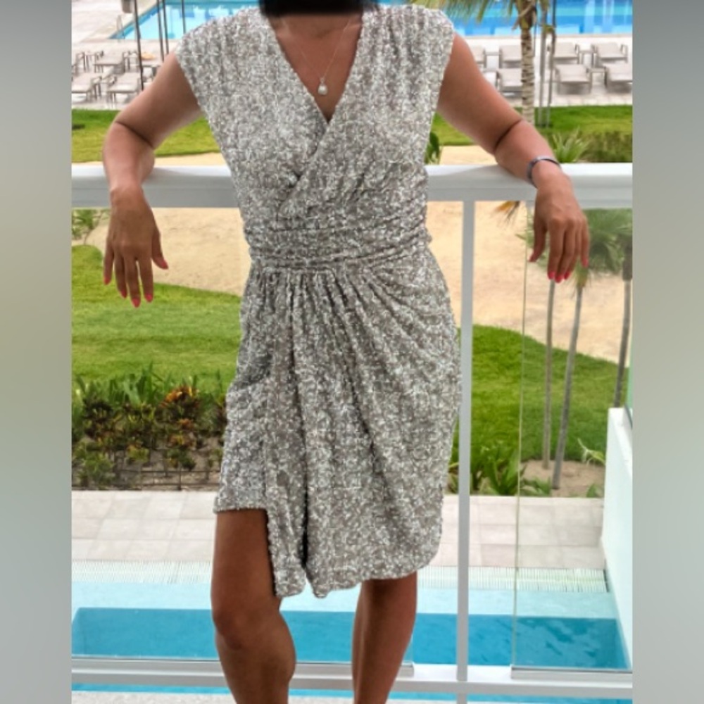 Silver sequin Express Midi dress. XS. Asymmetrical hem.